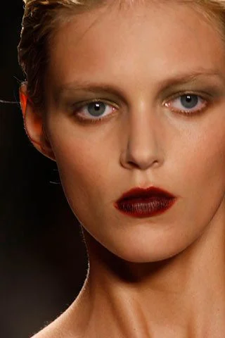 Look 28
